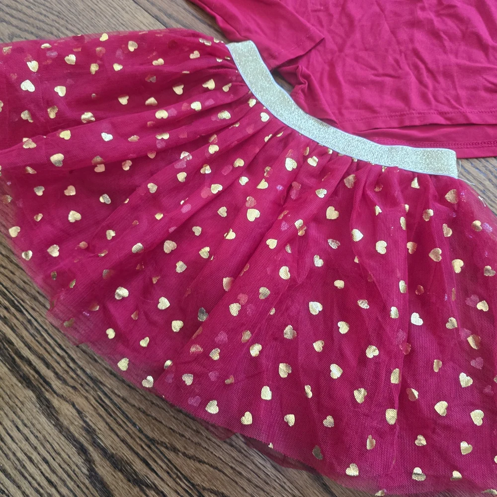 btween red gold